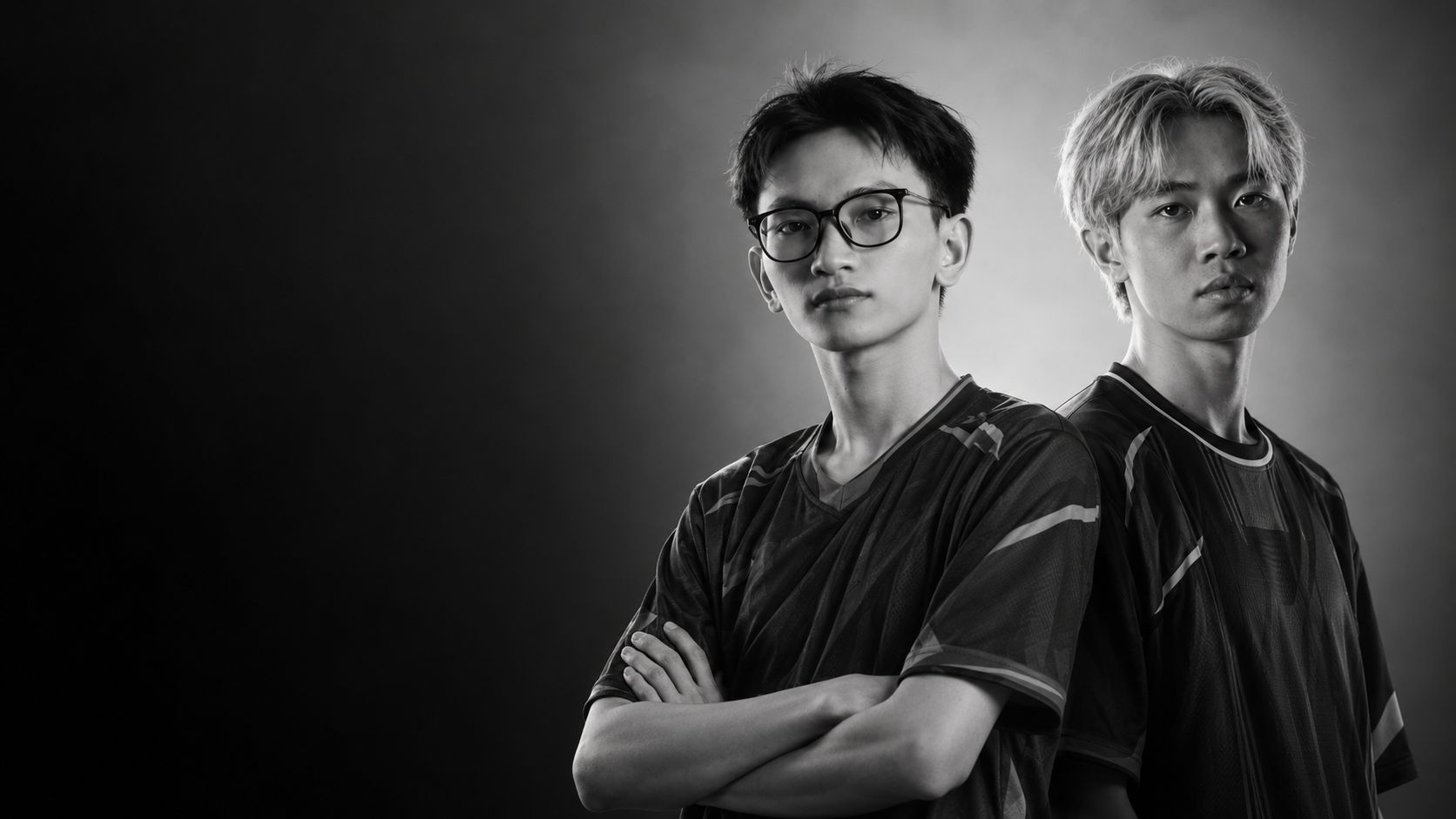 Himass와 TanVuu의 흑백 사진 (출처: justiceforpubgvn.com)